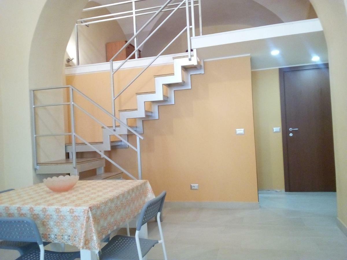 Casa Valery Holiday Home คาตาเนีย ภายนอก รูปภาพ