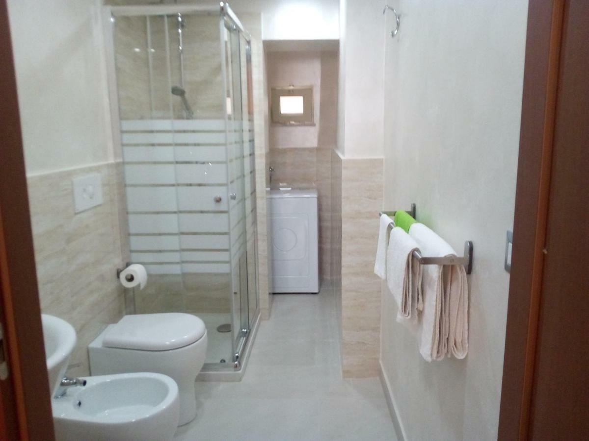 Casa Valery Holiday Home คาตาเนีย ภายนอก รูปภาพ